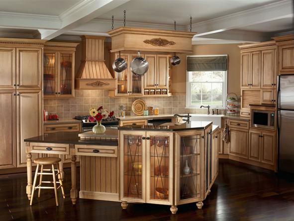 قابلیت تنظیف راحت کابینت آشپزخانه کلاسیک